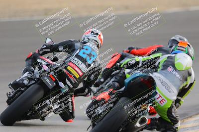 media/Dec-17-2022-SoCal Trackdays (Sat) [[224abd9271]]/Turn 10 Backside (120pm)/